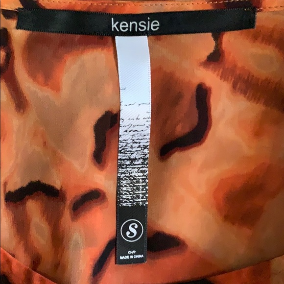 Kenzie silk animal print asymmetrical tunic - Picture 7 of 7